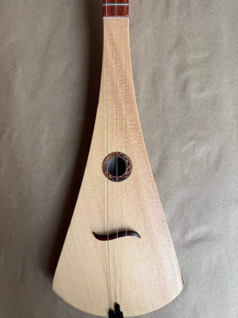 D Grand, rounded edge