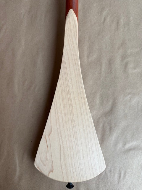 D Grand, rounded edge