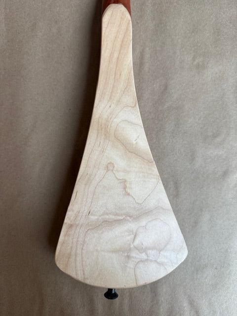 Ukulele, slightly off centered